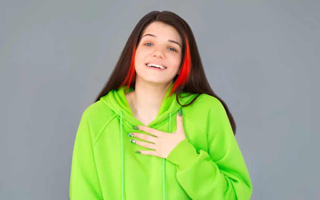 Why You Feel Cool in a Sp5der Hoodie