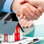 Should You Work With an Investor or a Realtor When You Need to Sell Fast