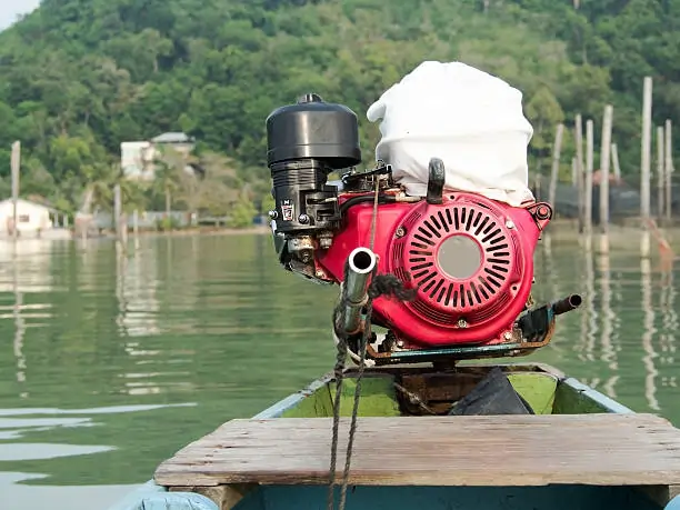 Long Tail Mud Motor Kit vs. Standard Models: A Comparative Review