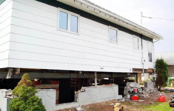 How Crawl Space Damage Impacts Your Entire House and How Crawl Space Repair Stops It Early